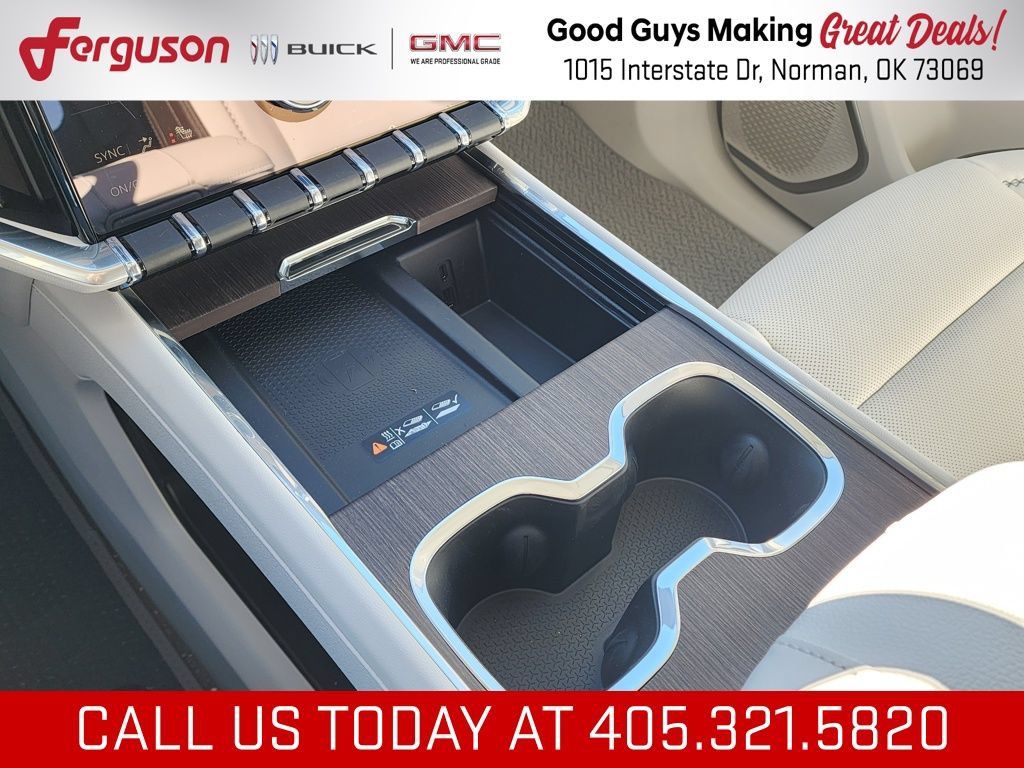 New 2026 GMC Acadia Denali w/ Super Cruise Package FWD image 35