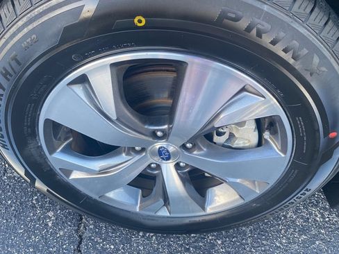 Used 2021 Subaru Ascent Premium w/ Convenience Package image 35