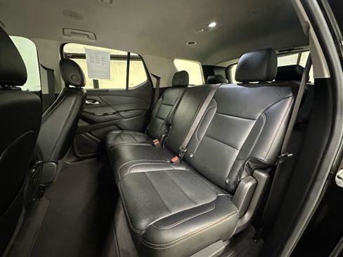 Used 2020 Chevrolet Traverse LS w/ LPO, Floor Liner Package FWD image 17