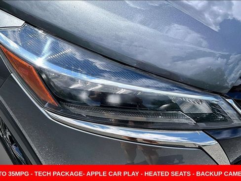 Used 2023 Nissan Kicks SR w/ SR Premium Package FWD image 29