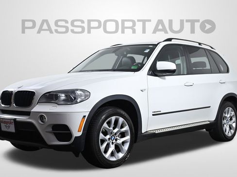 Used 2012 BMW X5 xDrive35i image 1