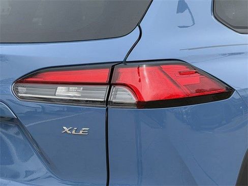 New 2026 Toyota Corolla Cross XLE image 7