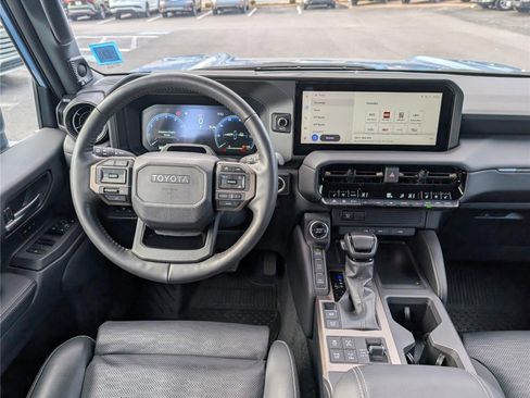 Used 2024 Toyota Land Cruiser image 17