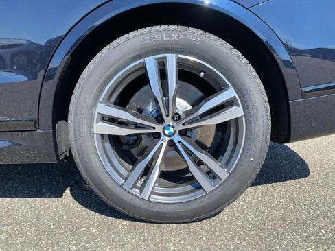 New 2026 BMW X7 M60i image 6