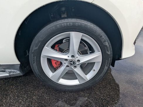 Used 2017 Mercedes-Benz GLE 350 4MATIC image 23