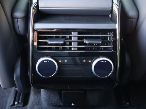 Certified 2024 Land Rover Range Rover Sport Dynamic SE image 26