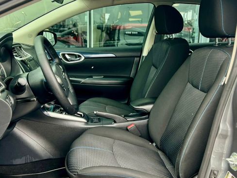 Used 2019 Nissan Sentra SR image 13