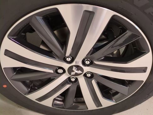 New 2025 Mitsubishi Outlander Sport ES image 2