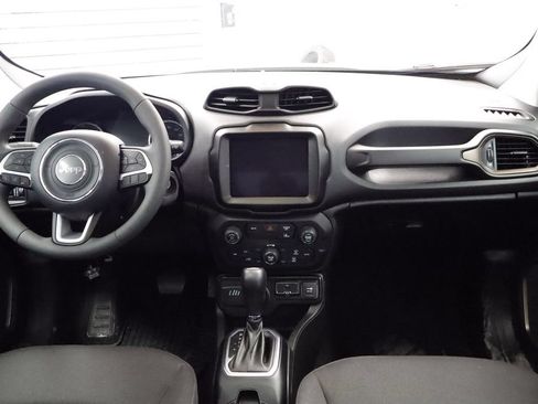 Certified 2023 Jeep Renegade Latitude w/ Sun/Sound Group AWD/4WD image 23