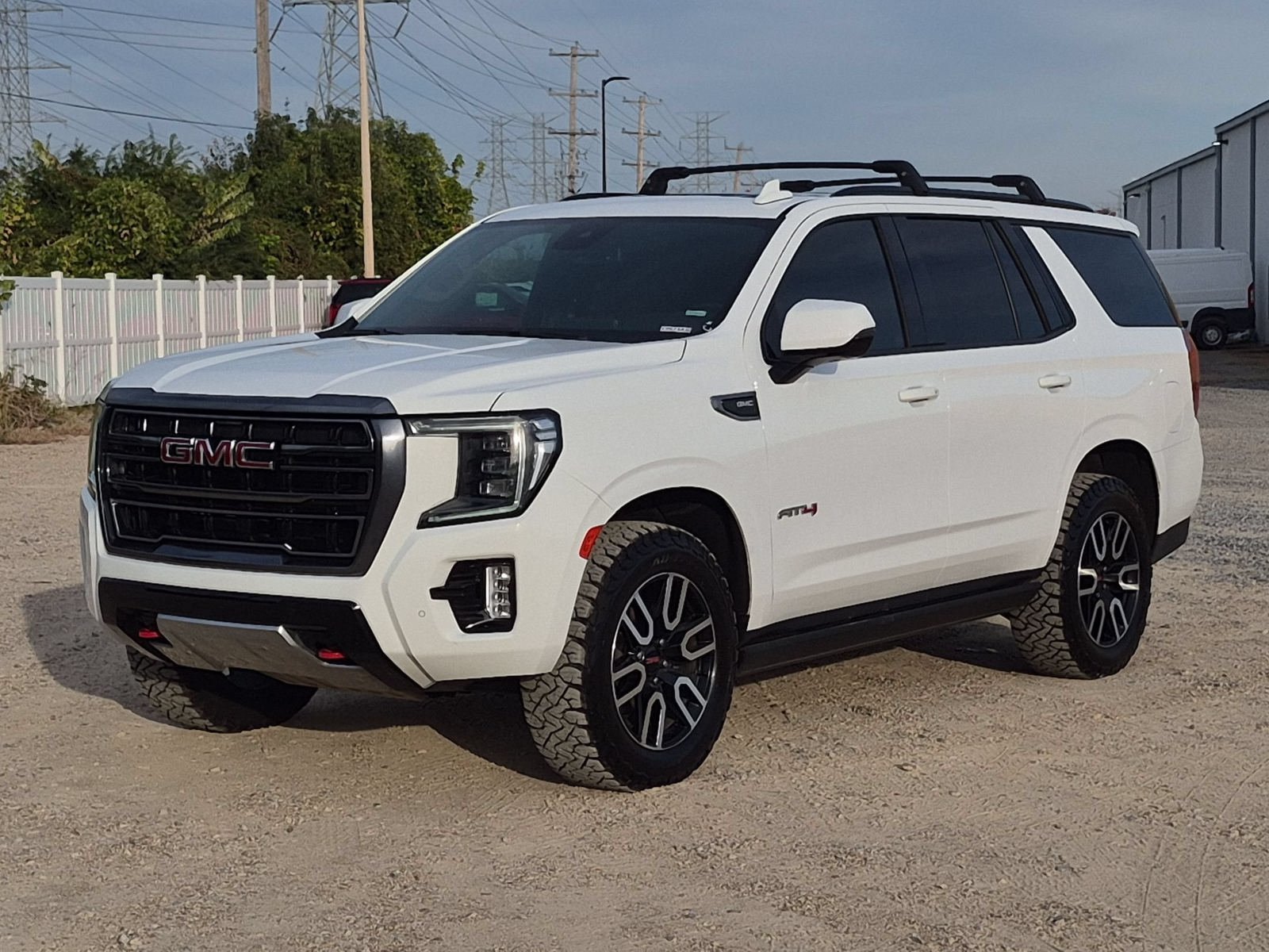 Used 2023 GMC Yukon AT4 w/ LPO, Floor Liner Package AWD/4WD image 10