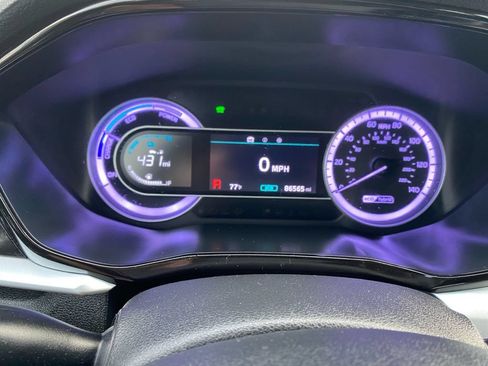 Used 2020 Kia Niro LX FWD image 30