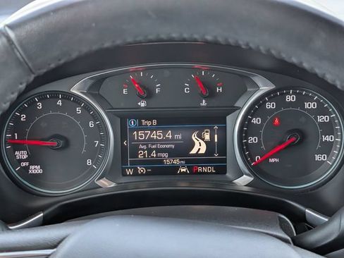 Used 2020 Chevrolet Equinox LT FWD image 27