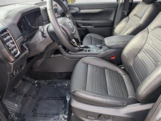 New 2025 Ford Ranger Lariat w/ FX4 Off-Road Package video 4