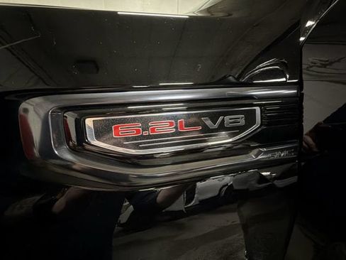 Used 2024 GMC Sierra 1500 AT4 w/ Technology Package AWD/4WD image 36