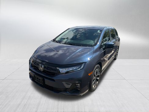 Used 2026 Honda Odyssey EX-L image 3