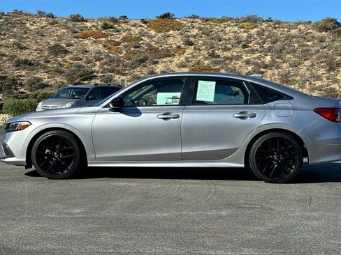 Used 2024 Honda Civic Sport image 6