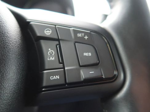 Used 2016 Jaguar F-TYPE S image 29