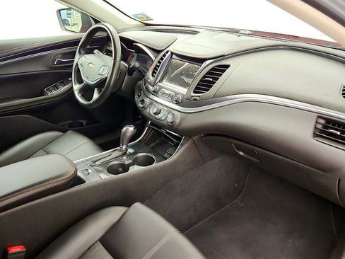 Used 2018 Chevrolet Impala LT FWD image 24