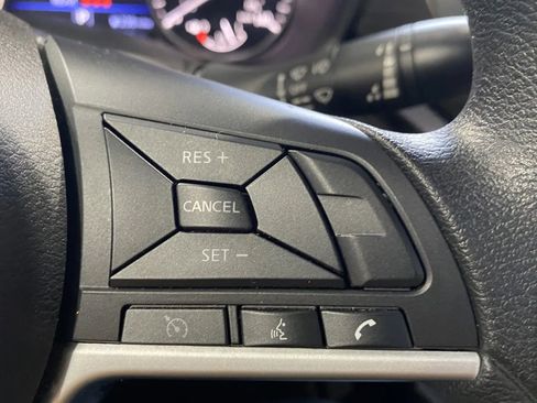 Used 2024 Nissan Altima 2.5 SV FWD image 18