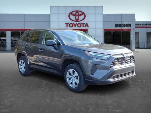 Certified 2023 Toyota RAV4 LE image 8