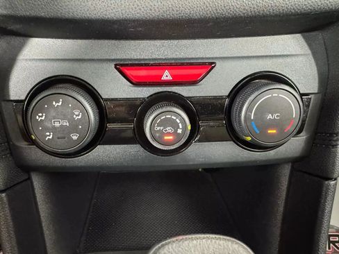 Used 2017 Subaru Impreza 2.0i Premium image 23