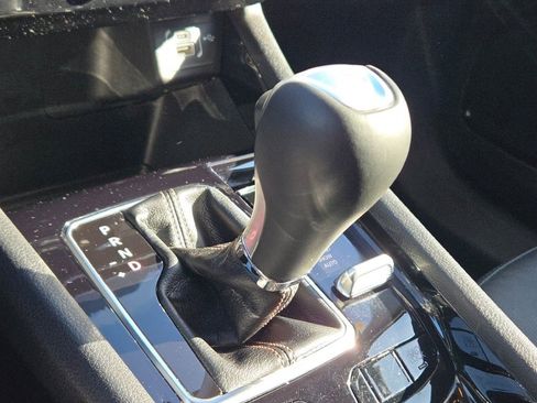 Used 2022 Jeep Compass Limited image 25