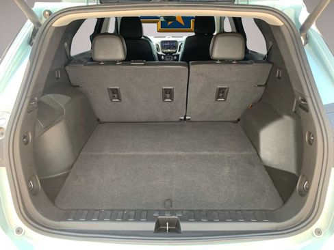 Used 2022 Chevrolet Equinox Premier FWD image 18