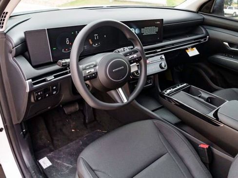 New 2026 Hyundai Tucson SEL image 8