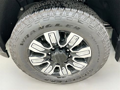 New 2026 GMC Sierra 2500 Denali w/ Denali Reserve Package image 31