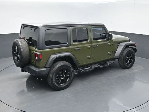 Used 2022 Jeep Wrangler Unlimited Sport image 47