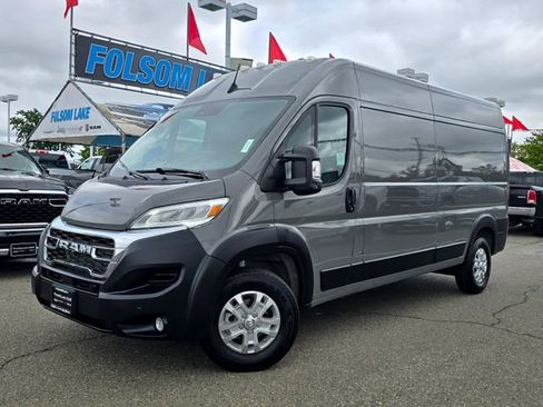 Used 2025 RAM ProMaster 2500 w/ Quick Order Package 22H SLT+ FWD image 3