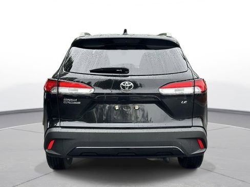 Used 2023 Toyota Corolla Cross LE FWD image 7