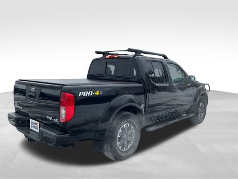Used 2017 Nissan Frontier PRO-4X w/ Pro-4x Luxury Package image 31