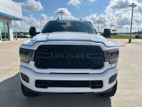Used 2024 RAM 2500 Tradesman AWD/4WD image 18