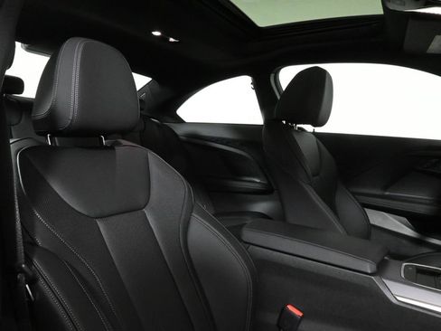 Used 2025 BMW 230i xDrive Coupe w/ Convenience Package image 34