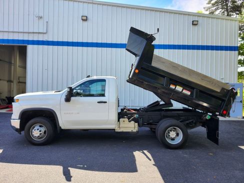 Used 2024 Chevrolet Silverado 3500 W/T w/ WT Convenience Package AWD/4WD image 2