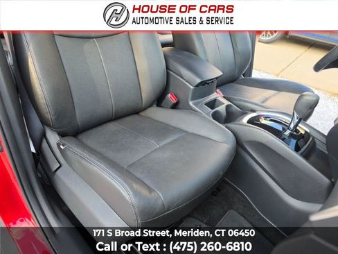 Used 2016 Nissan Rogue S AWD/4WD image 40