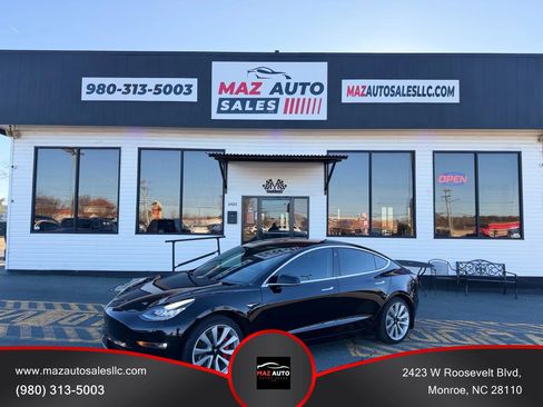 Used 2018 Tesla Model 3 Long Range image 1