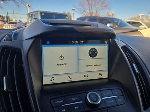 Used 2018 Ford Escape SE w/ SE Sync 3 Package image 21