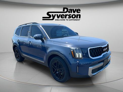 Used 2023 Kia Telluride EX X-Line AWD/4WD image 3