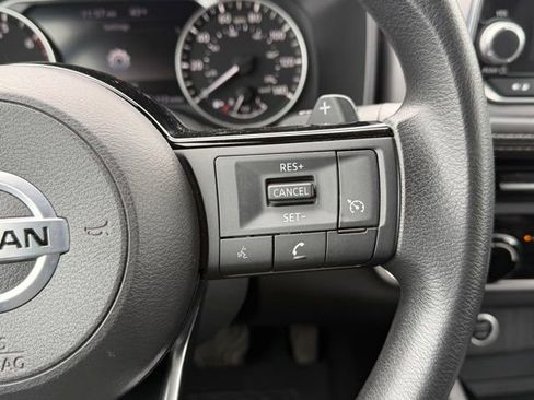 Used 2021 Nissan Rogue S image 35