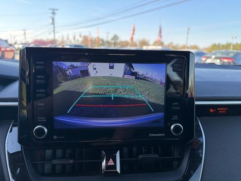 Used 2022 Toyota Corolla LE image 23