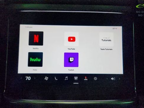 Used 2022 Tesla Model X AWD/4WD image 55