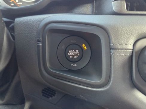 New 2026 Jeep Gladiator Sport image 28