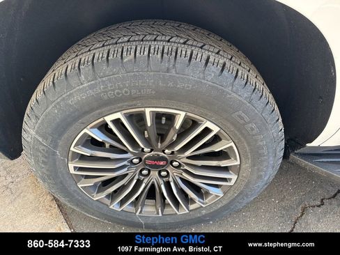 New 2026 GMC Yukon Elevation w/ Elevation Premium Package image 9