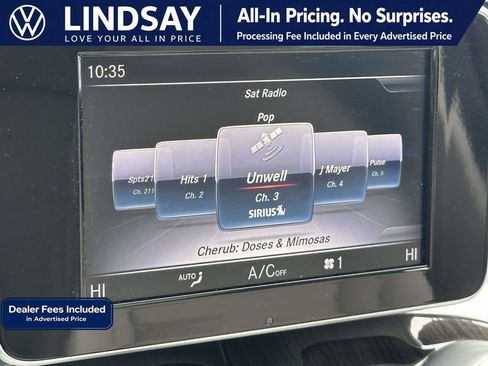 Used 2019 Mercedes-Benz GLC 300 4MATIC image 16