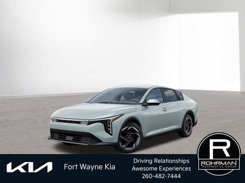 New 2026 Kia K4 EX FWD image 1