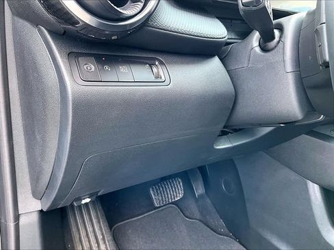 New 2027 Chevrolet Equinox LT w/ Convenience Package II FWD image 32