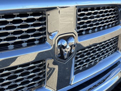 Used 2013 RAM 2500 Laramie w/ HD Snow Plow Prep Group image 9