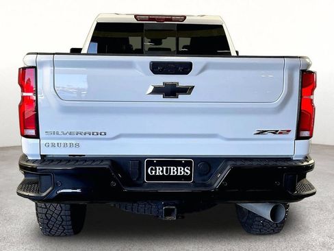 Used 2026 Chevrolet Silverado 2500 ZR2 AWD/4WD image 6
